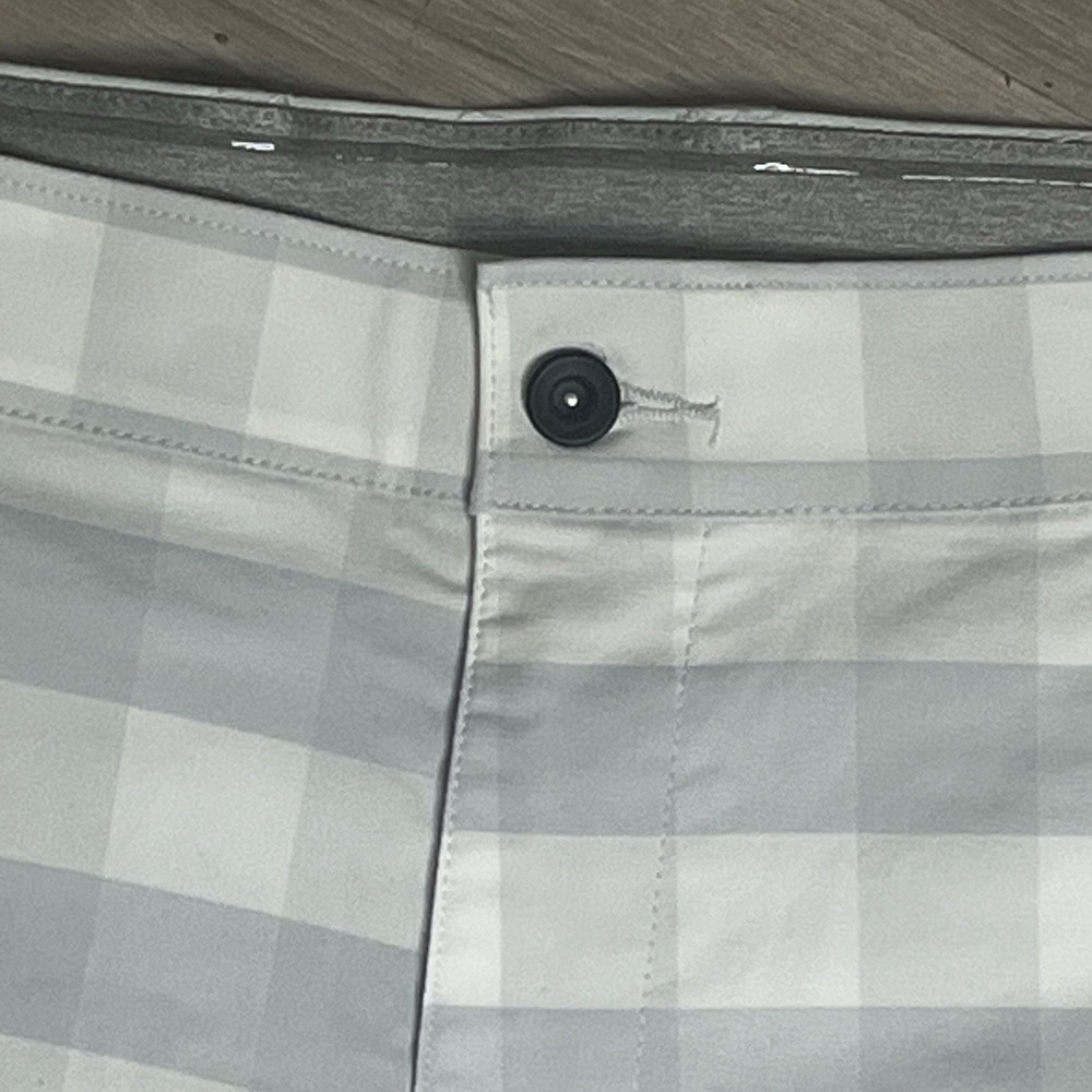 Nike UV Plaid Men's Golf shorts size 34 plaid chino DH1294-494 - Picture 2 of 12